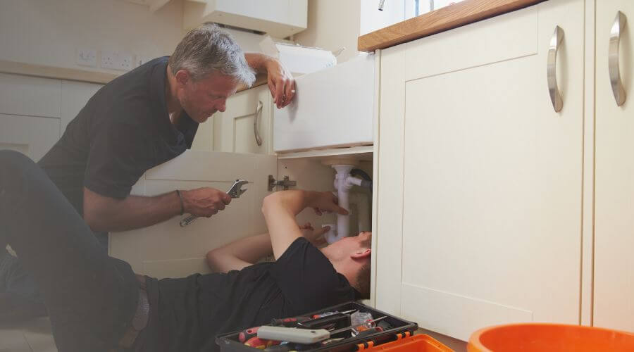 Professional burst pipe repair services in Guntersville, AL